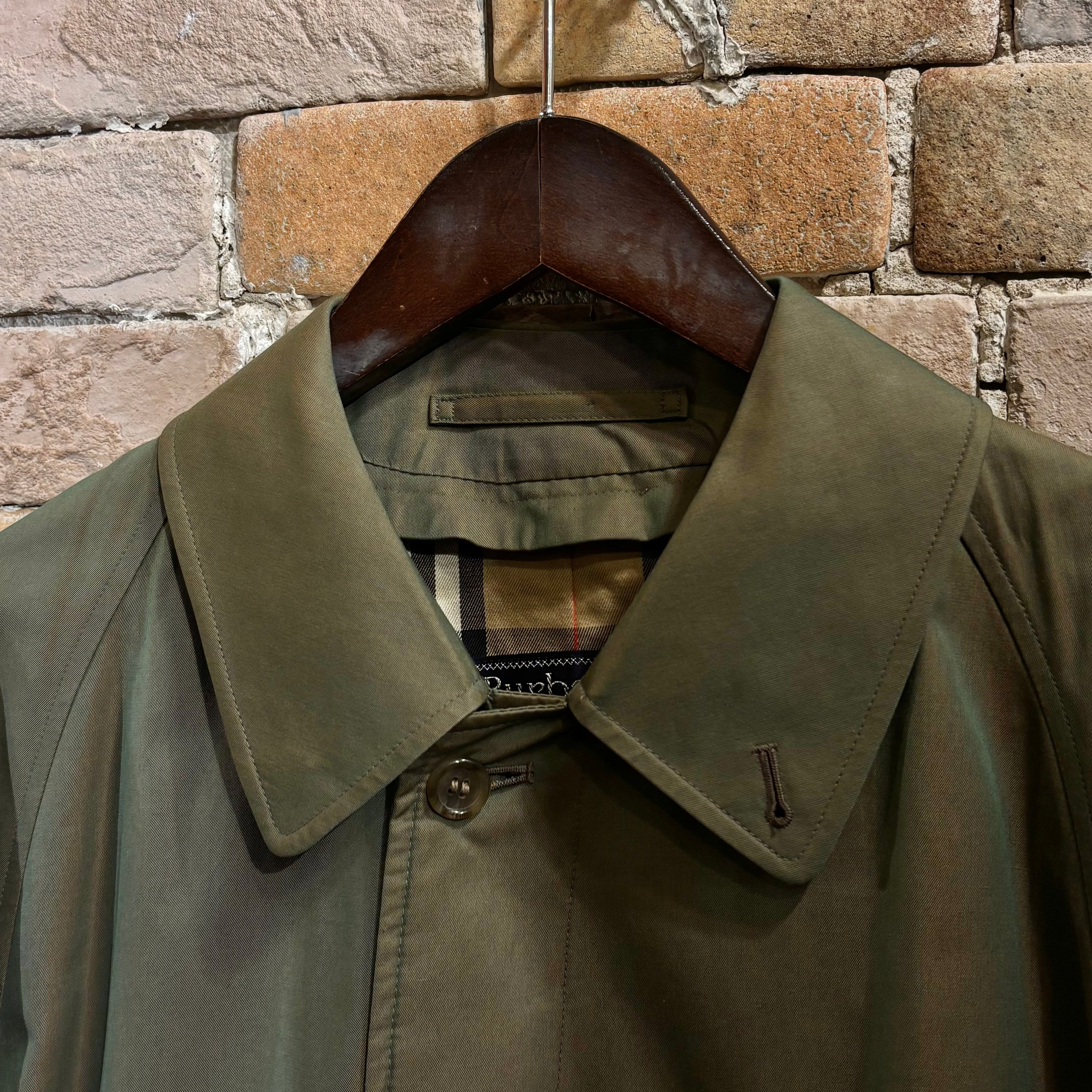 Burberry サイズ46(UK36)程度 緑玉虫色 コットン100% ステンカラー