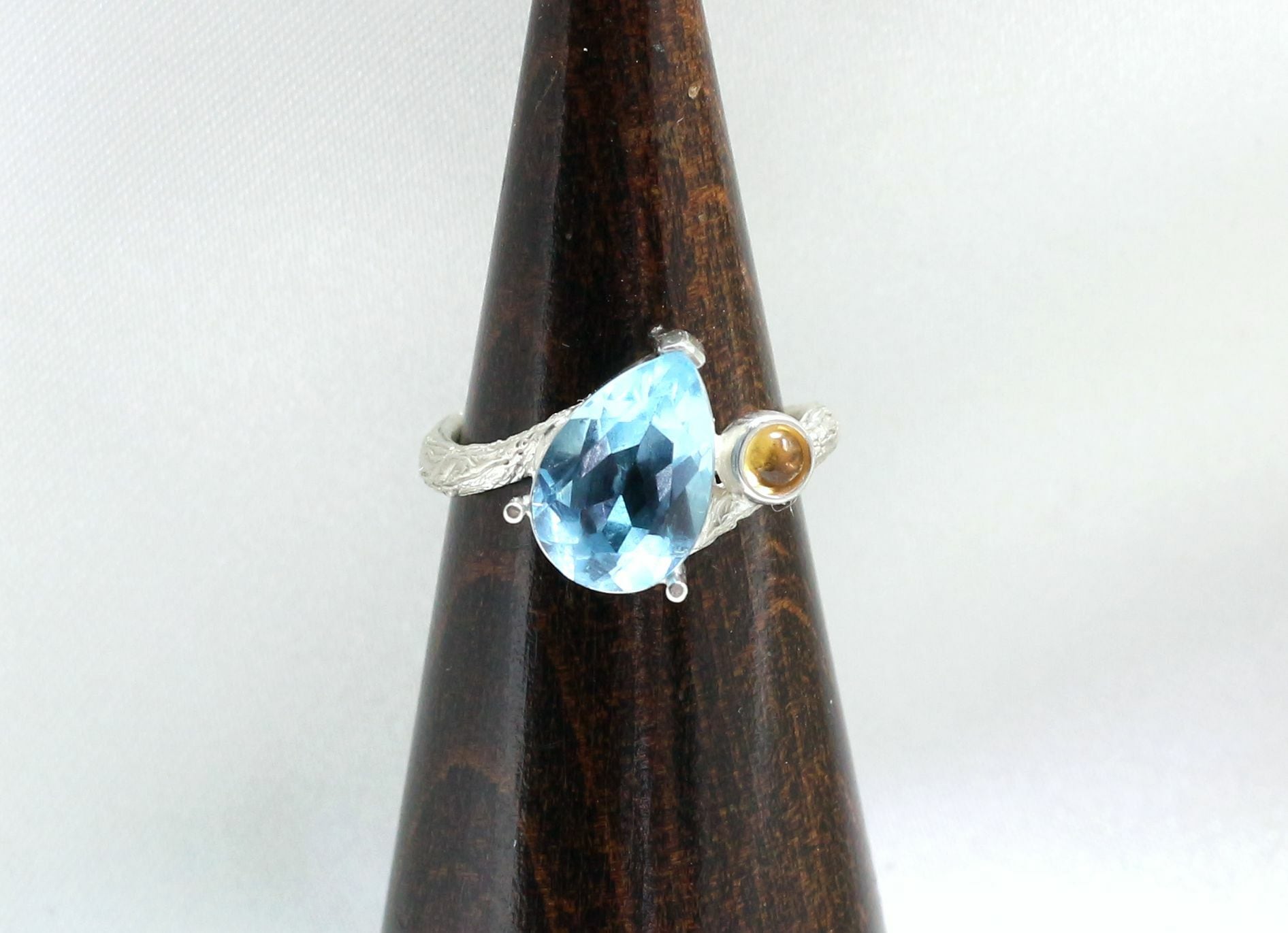 ブルートパーズ＆シトリンリング 3.33ct | Atelier Ozaki
