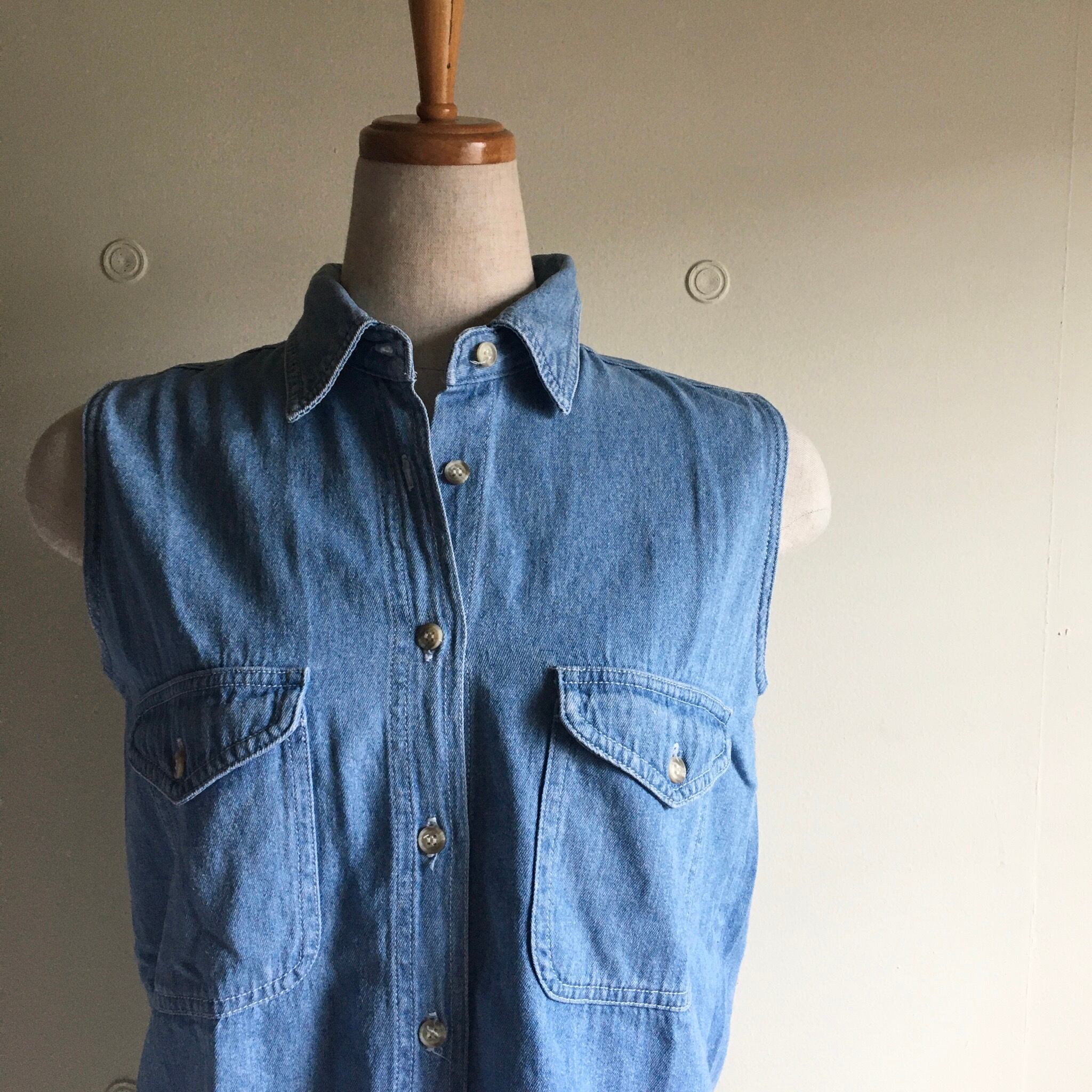 Sleeve less denim shirt