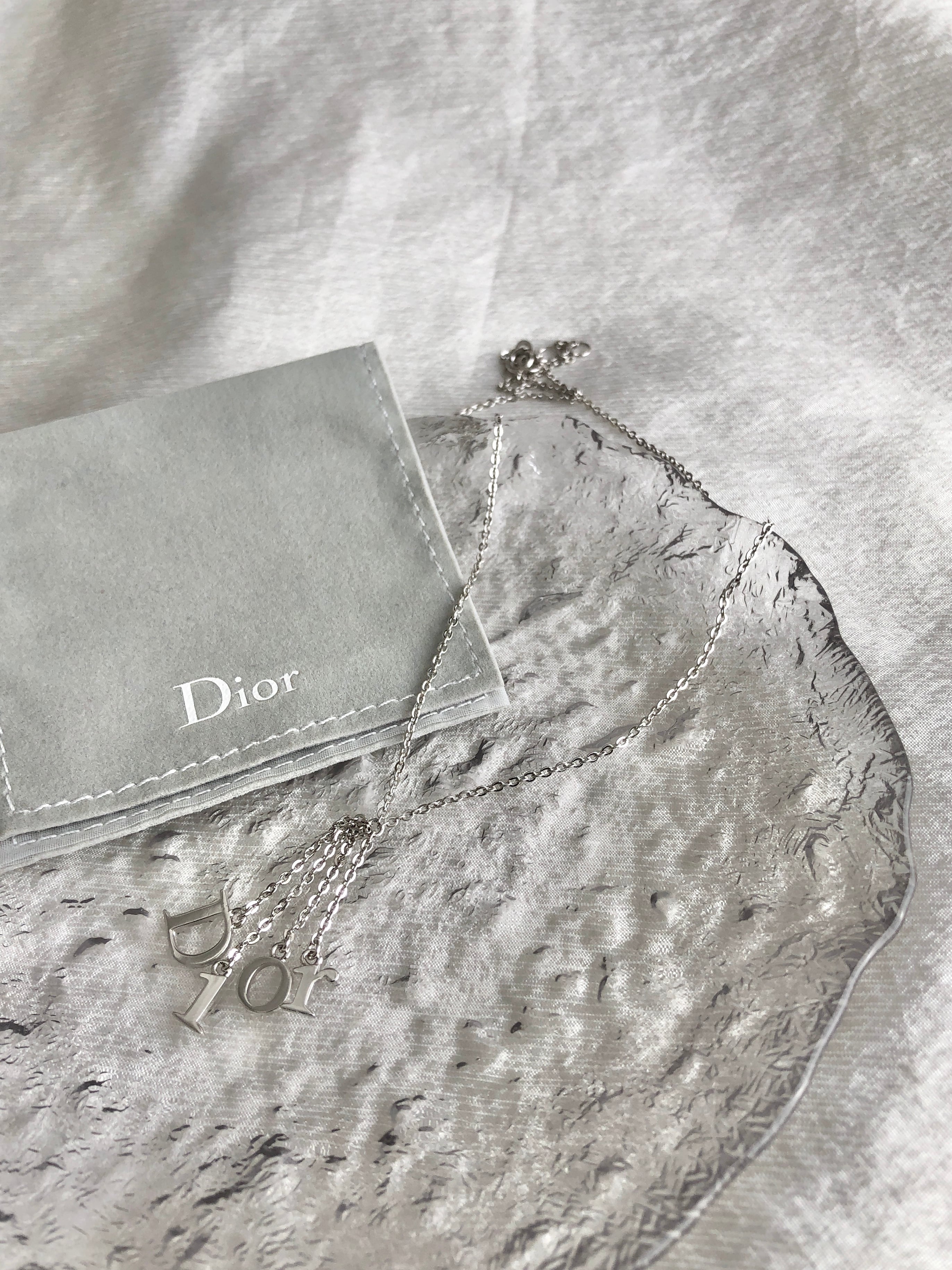 Christian Dior クリスチャン ディオール ネックレス シルバー Dior