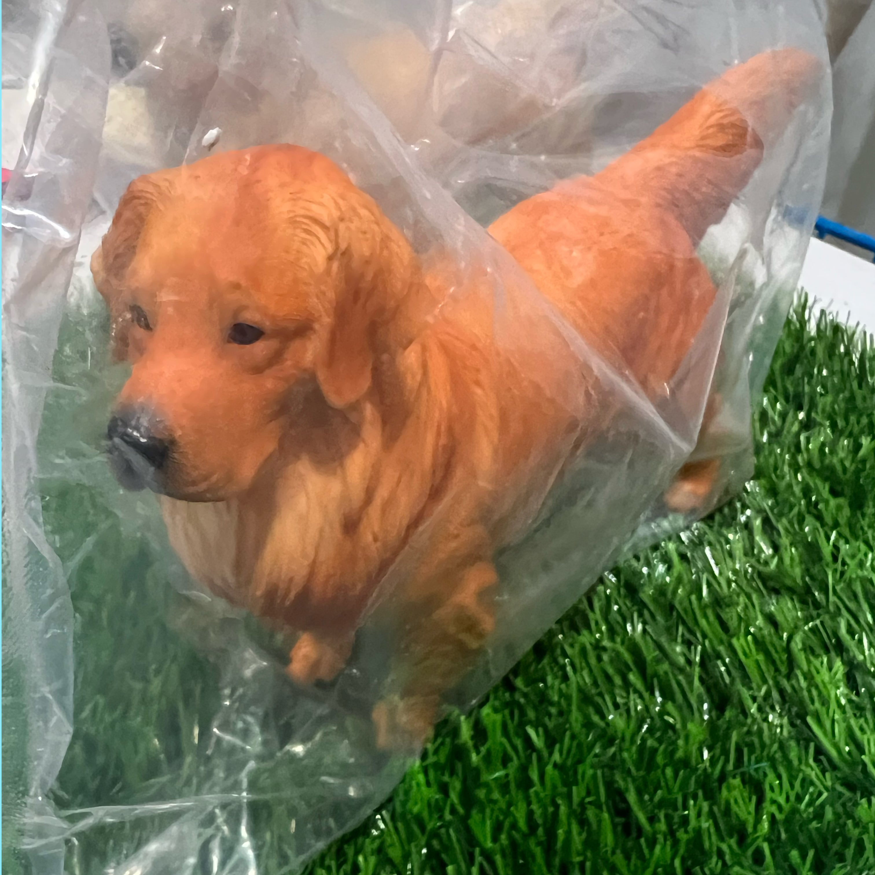 ゴールデンレトリバー 犬のオーナメント オブジェ 犬の置物 リアル