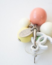 〈CHANEL〉Tricolore beads Earrings 2004SS