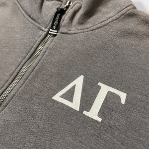 【CHARLES RIVER】ワンポイントロゴ バックプリント DELTA GAMMA ハーフジップ スウェット プルオーバー M US古着