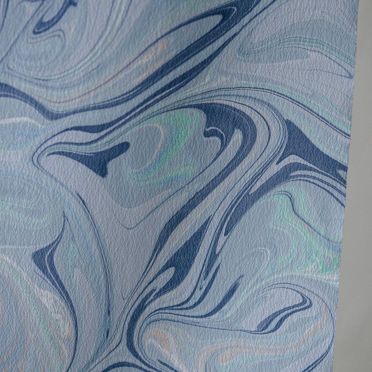 「雲海」マーブル柄　縦グラデーション〜洗えるきもの（シルジェリー）〜