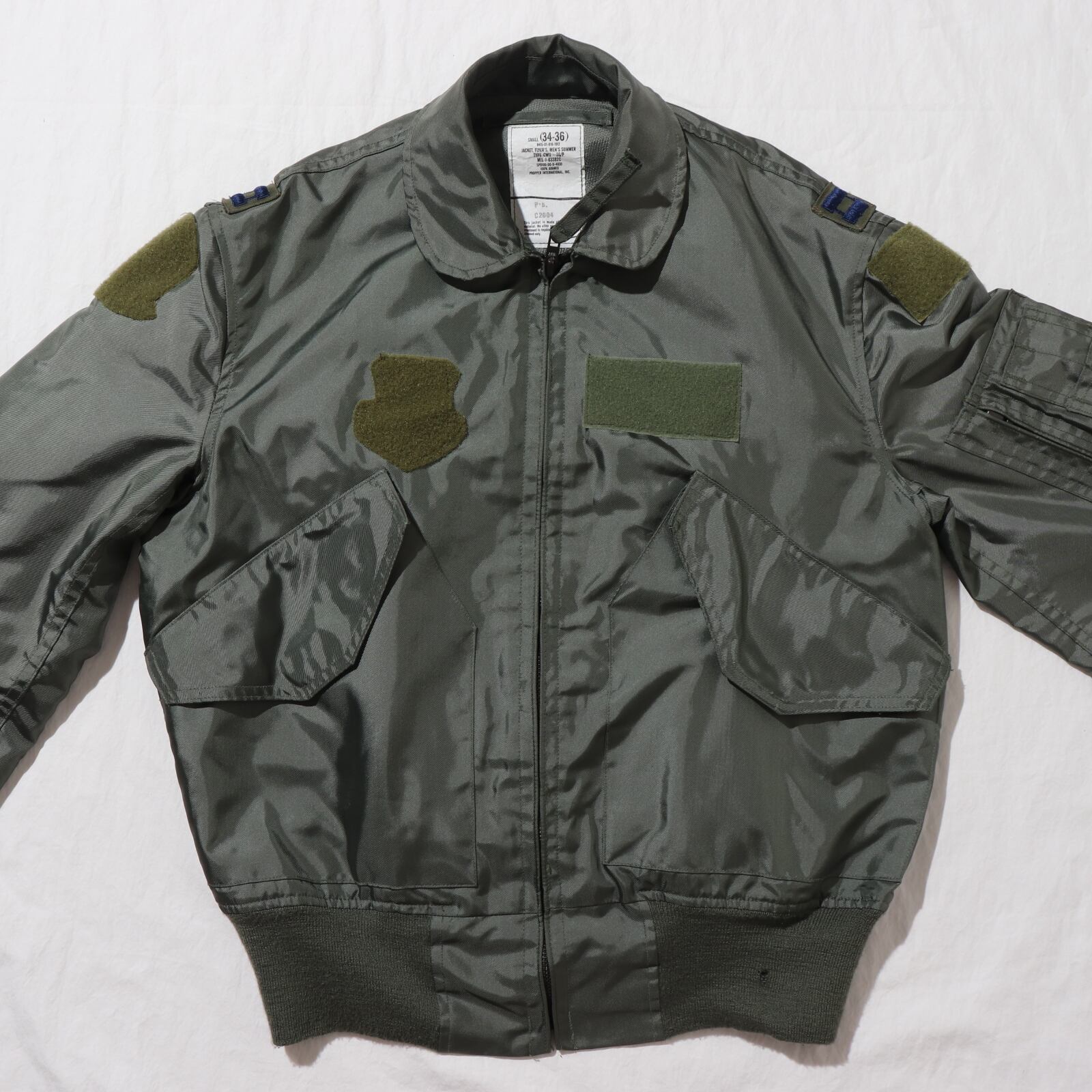 米軍cwuー36p フライトジャケット希少Sサイズ最後価格