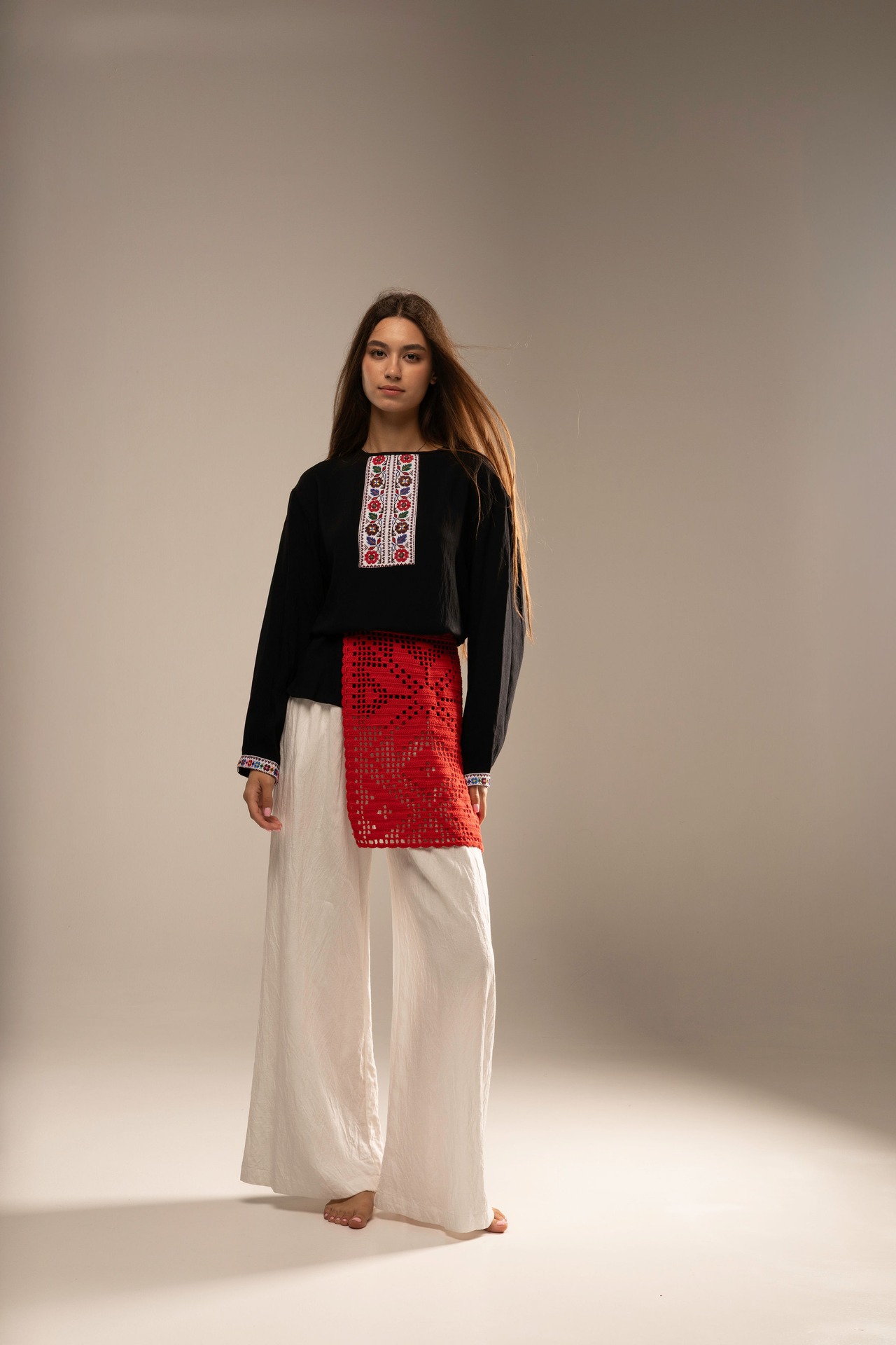 プリピンダ Припинда ウクライナ伝統・高級装飾布【手編み】 - 2