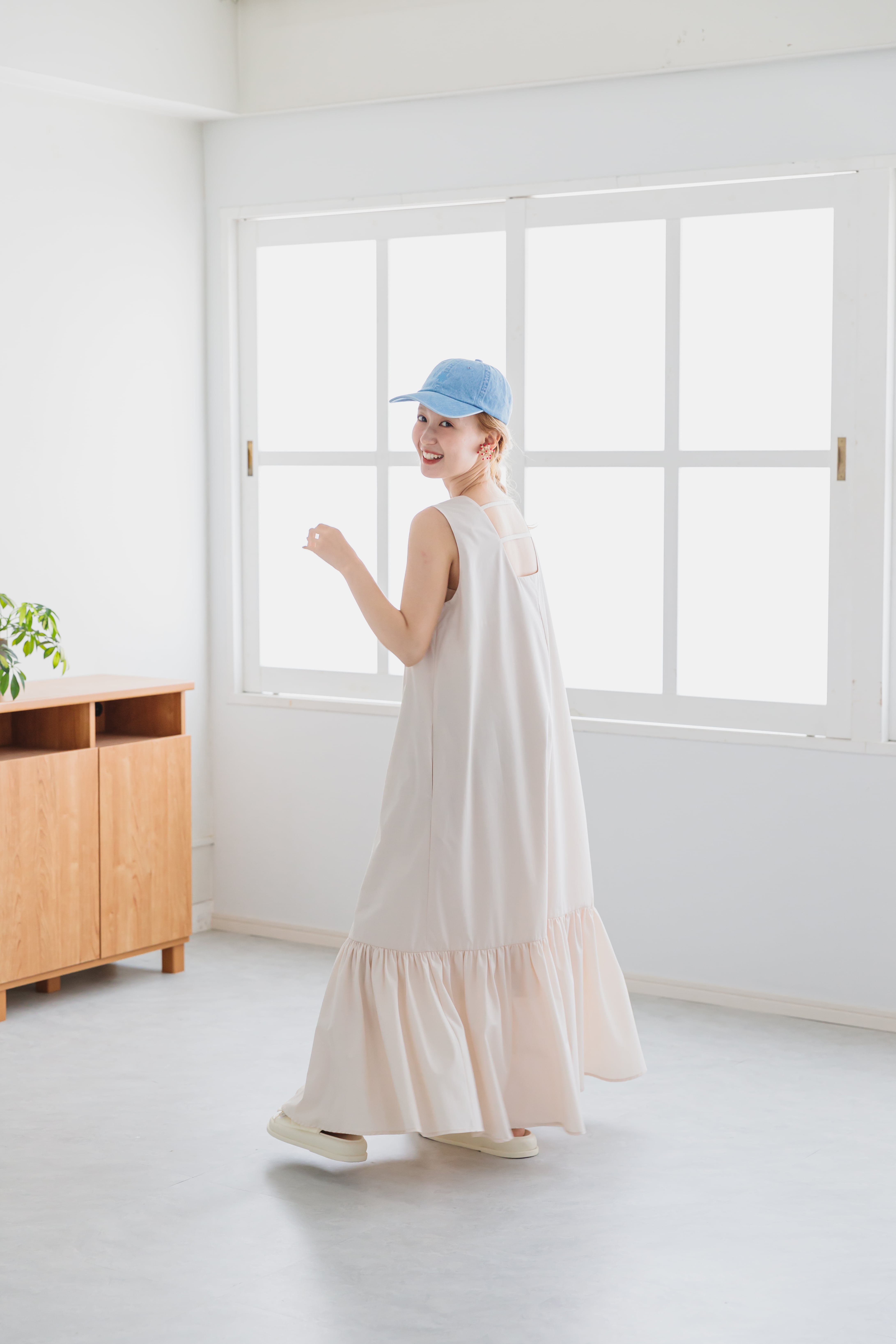 square maxi onepiece | mite powered by BASE