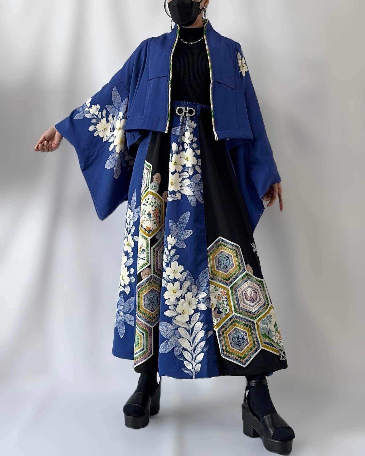 Two piece sets 560 2jacket+1skirt