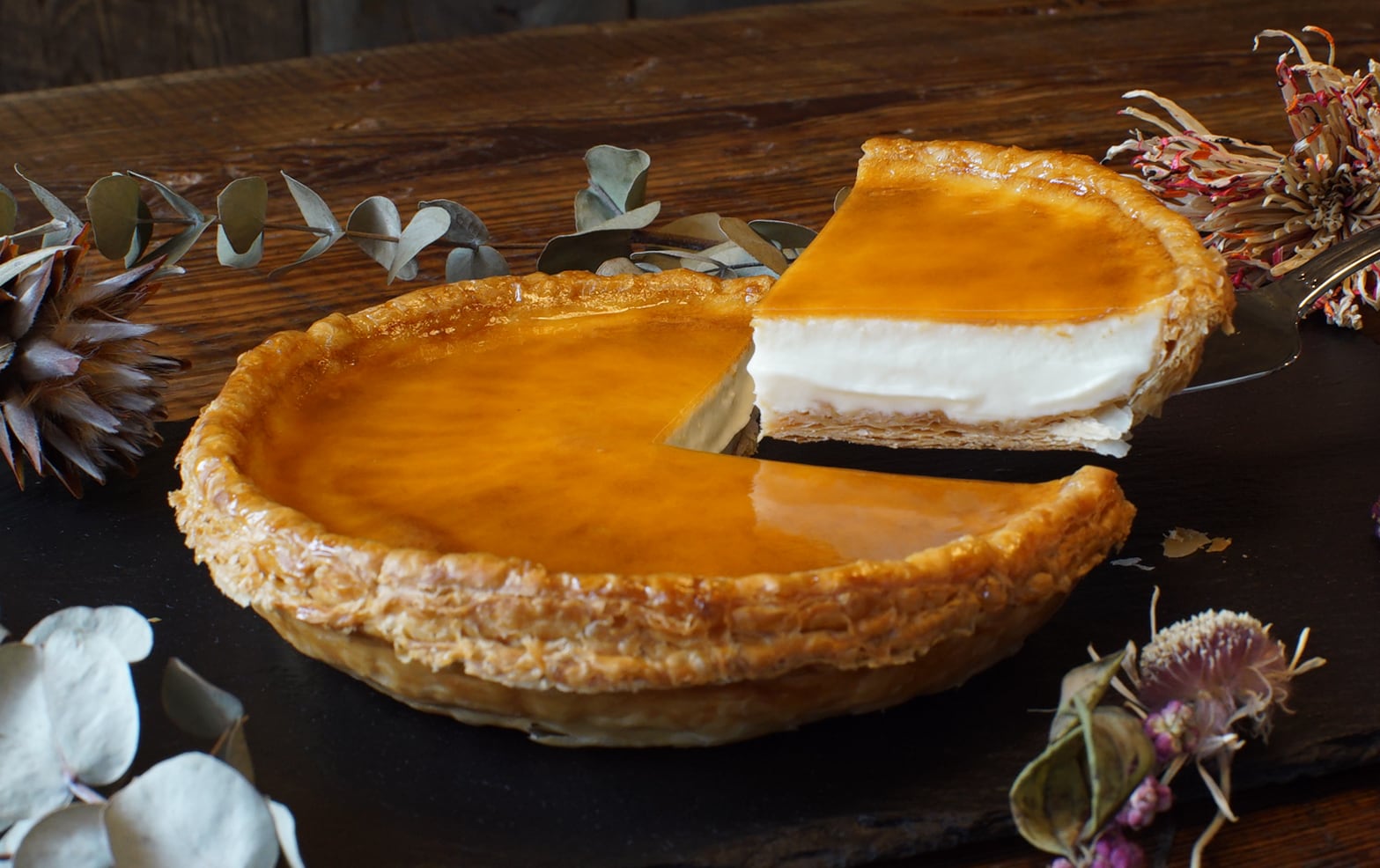 チーズケーキ 冷凍】カマンベールチーズケーキ | THE CIRCUS