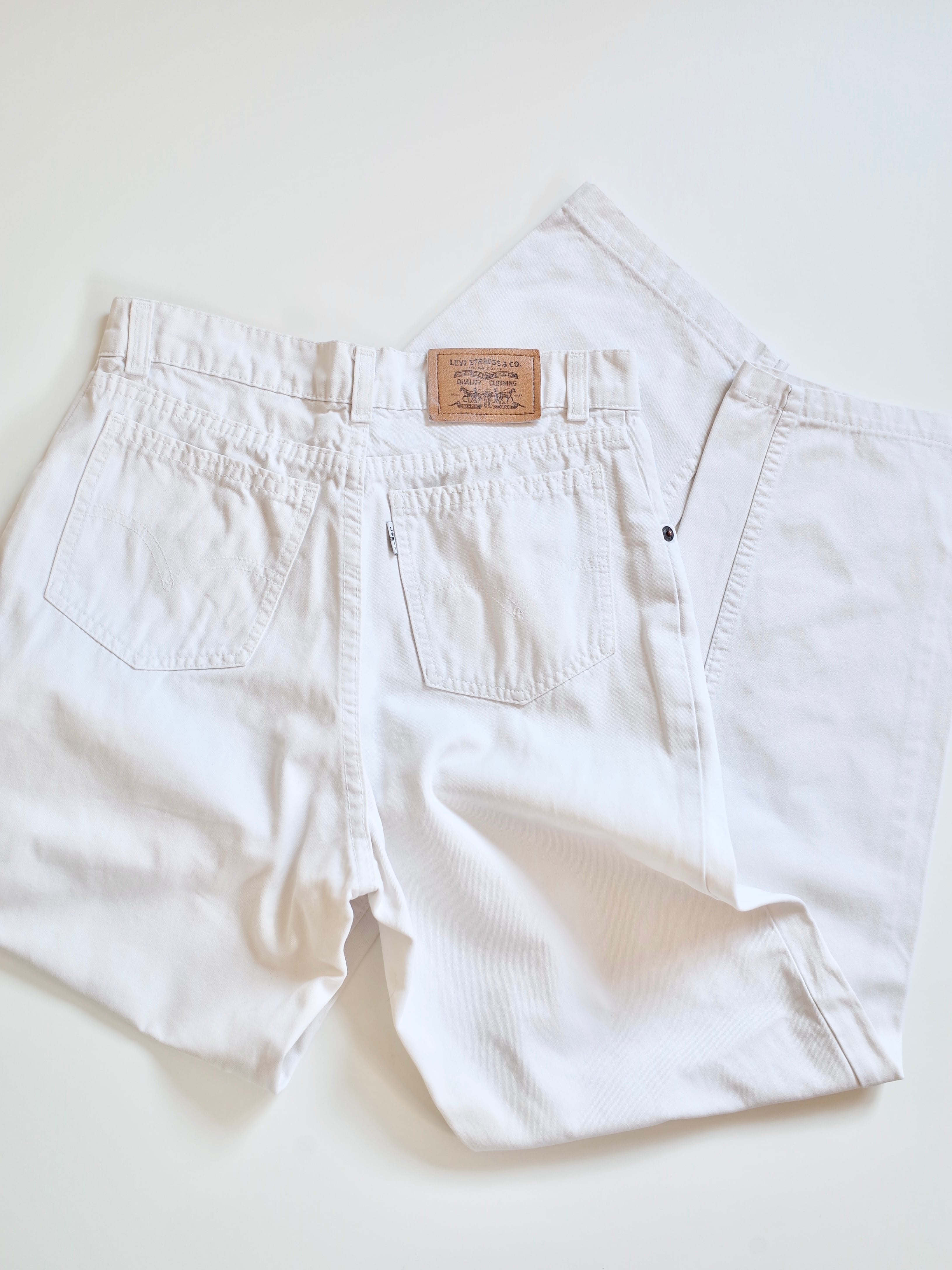 France Levi's straight pants