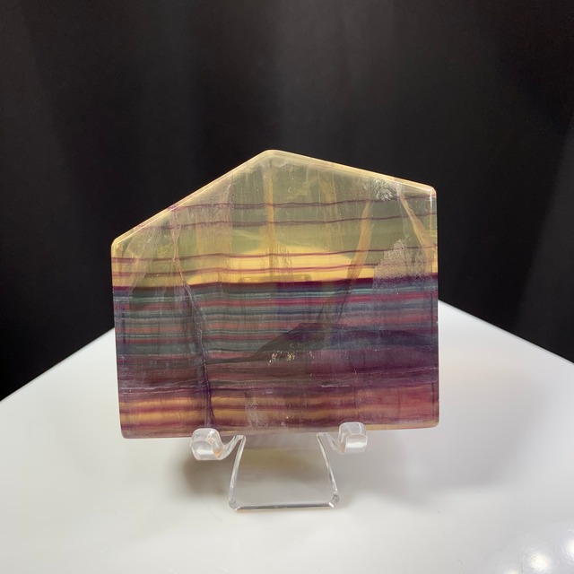 変わった色合い✩グラデーションフローライトプレート