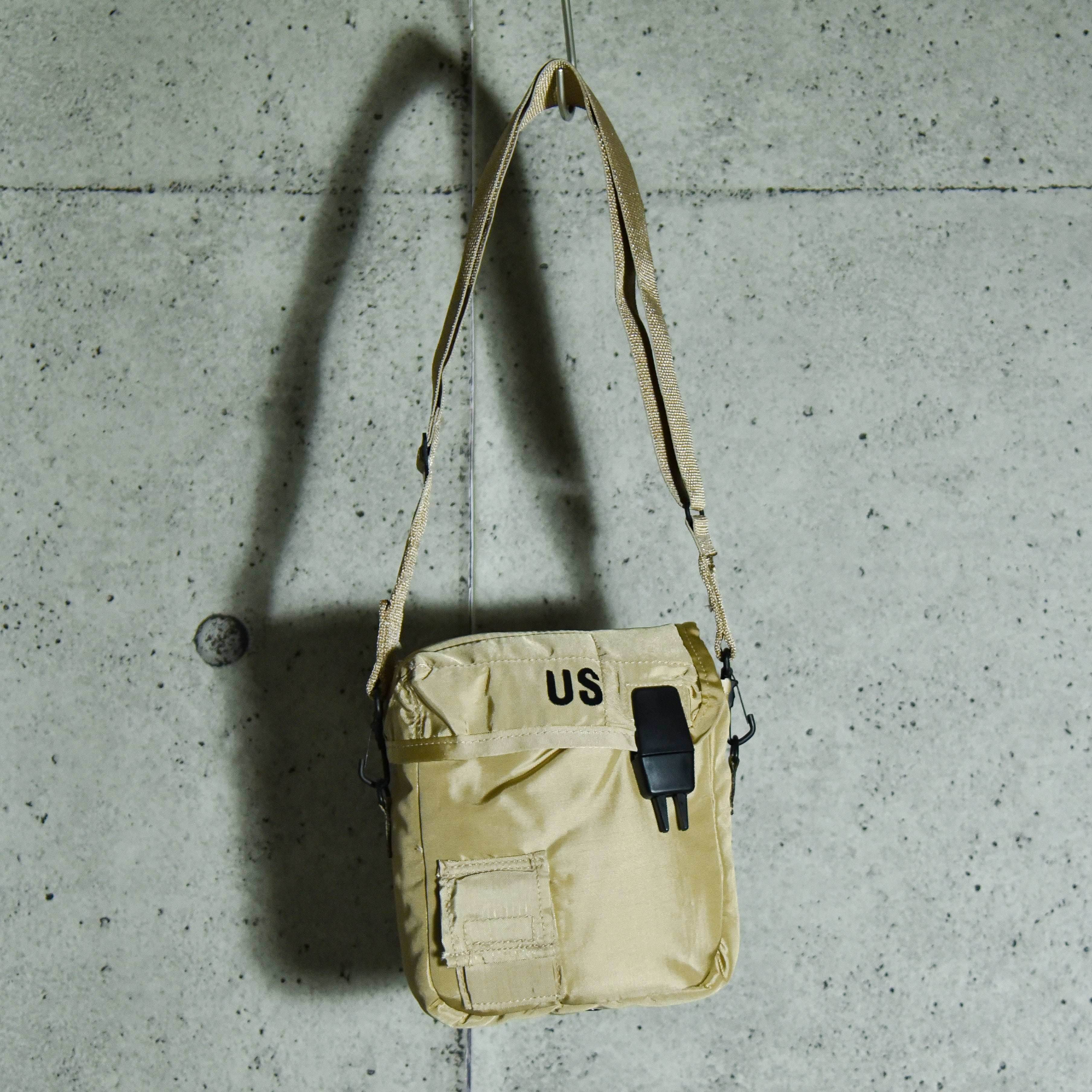 DEAD STOCK】US Army Mini Shoulder Bag アメリカ軍 ミニショルダーバッグ mark  collars  (マークアンドカラーズ)