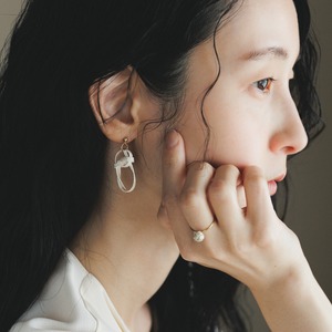 結びの耳飾り4（ピアス）