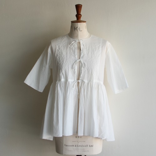 JOICEADDED  Bloom geometry blouse
