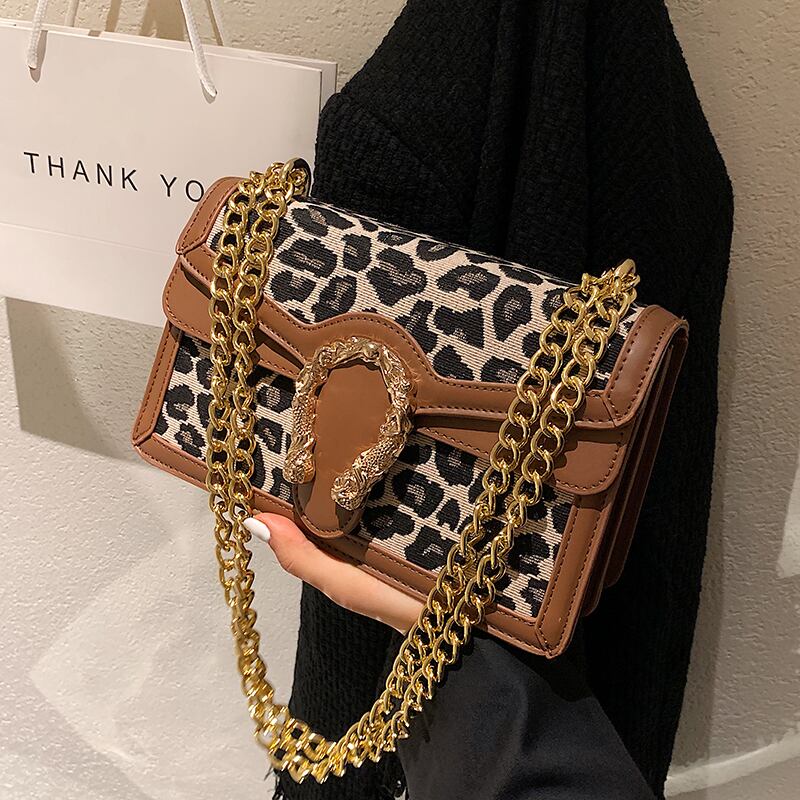 レオパードプリント柄オータムウィンターチェーン シングル 秋物 冬物 スクウェア メッセンジャーバッグ Tiancai_Wing_Bag80159858538