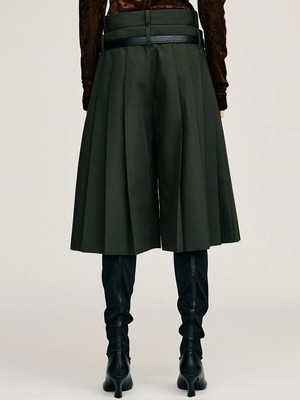 【26AW | WOMEN】PRANK PROJECT プランクプロジェクト / パンツ / Double-Waist Pleated Half Pants 　31262465608
