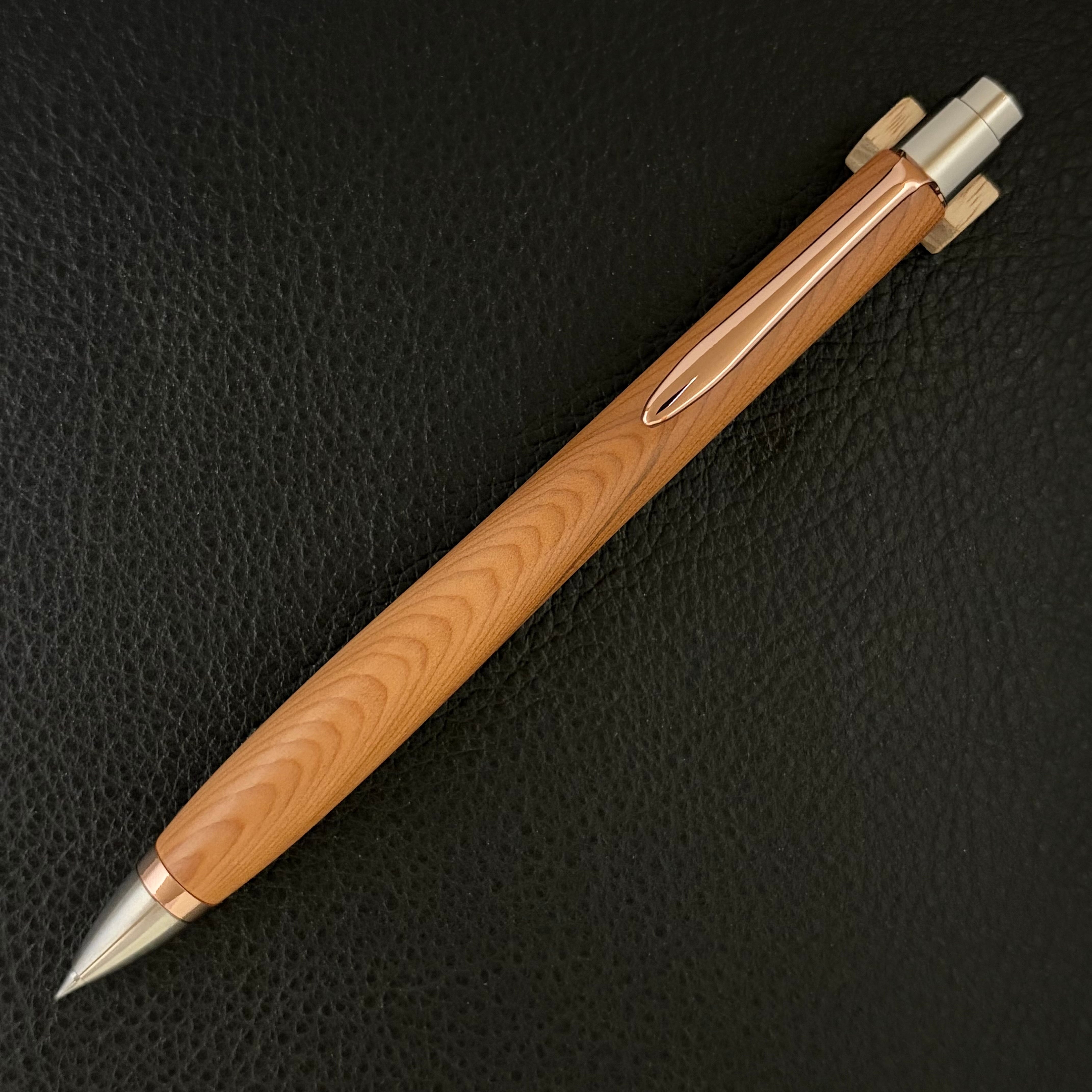 匠衆・朱椿粋