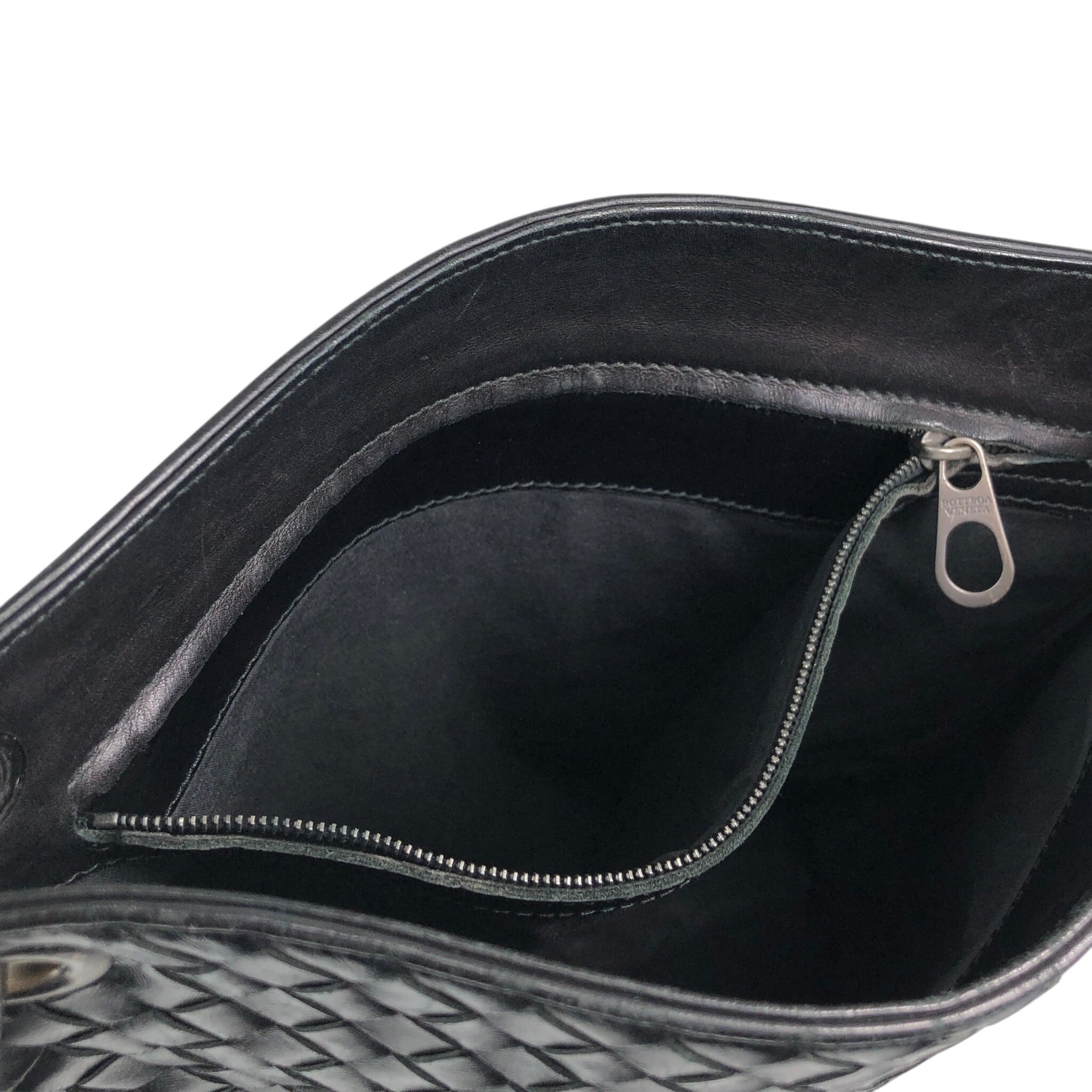 ボッテガヴェネタ イントレチャート ナッパ ショルダーバッグ ヴィンテージ 黒 Bottega Veneta ボッテガ・ヴェネタ ショルダーバッグ ブラック