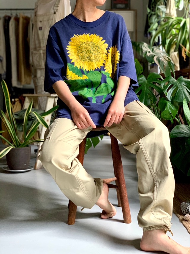 90’s−old “s/s sunflower t-shirts” “navy”