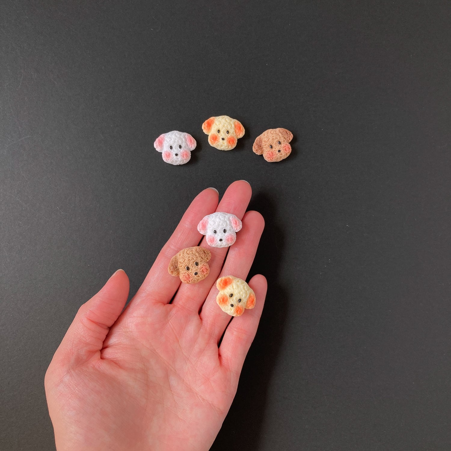 垂れ耳犬のデコパーツ（23mm） | Dua-アクセサリーパーツショップ