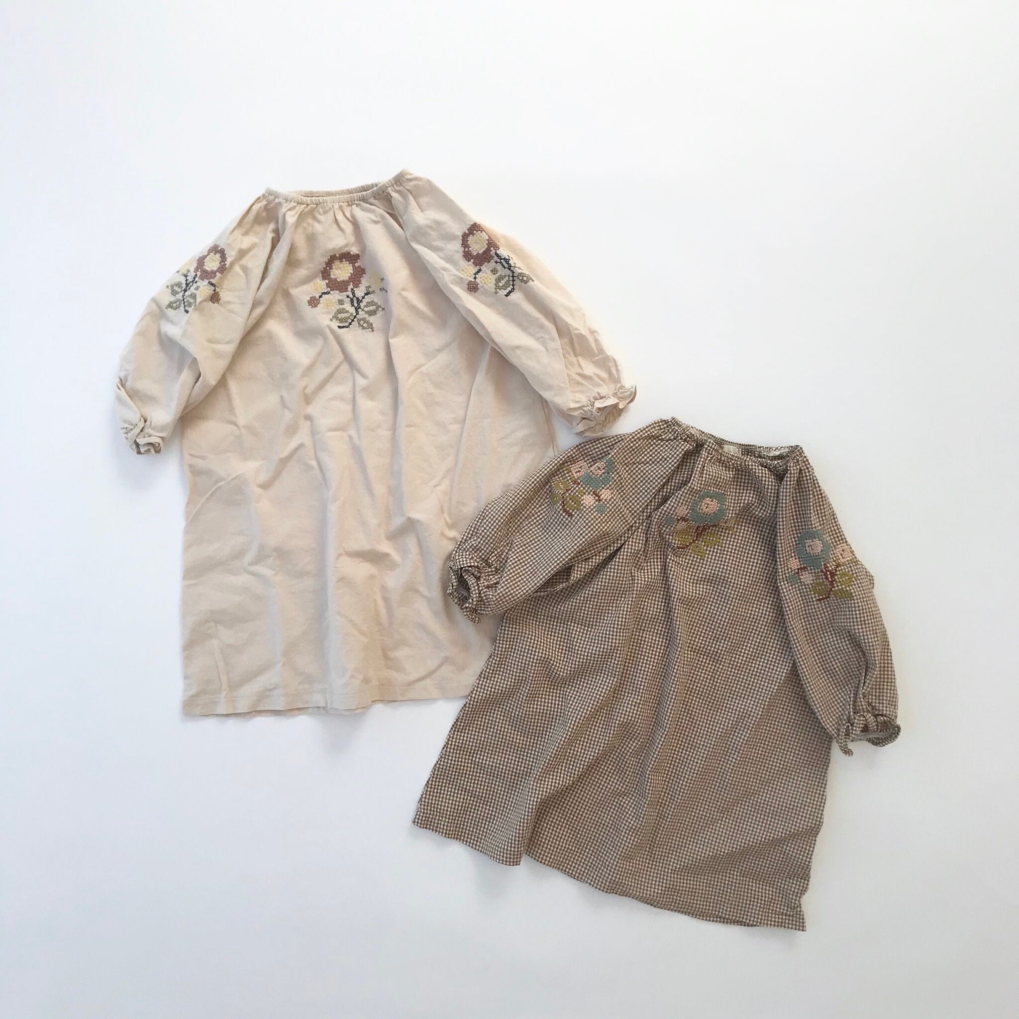 お花刺繍ワンピース 韓国子供服 Bisque びすく