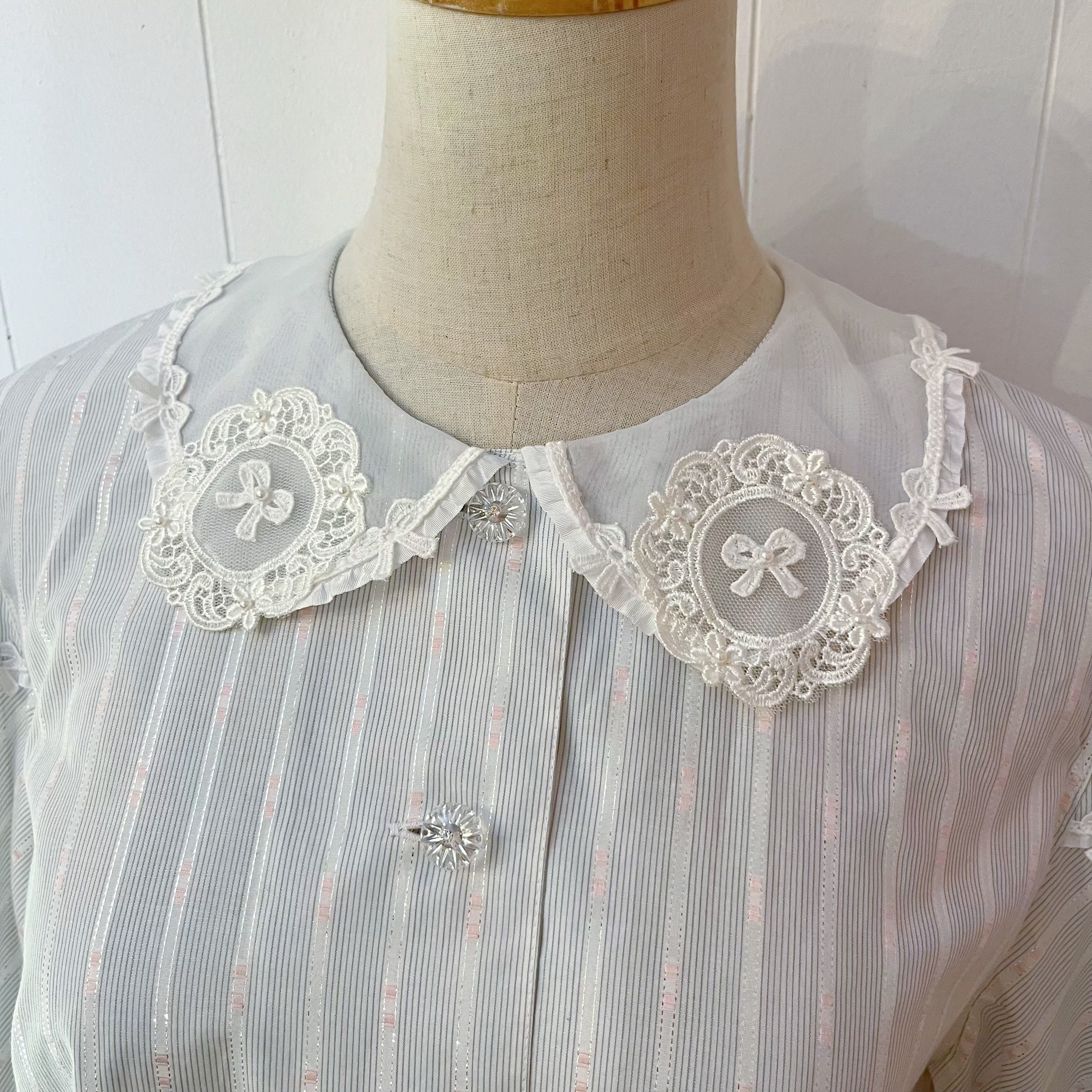 ribbon lace collar stripe blouse