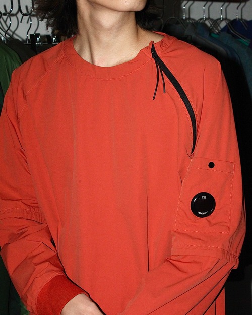 20SS C.P.COMPANY Crew-Neck Nylon Sweat Shirt