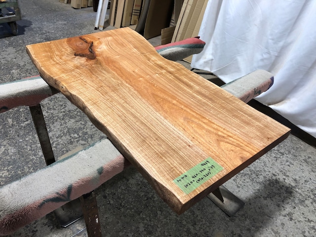 ケヤキ9469　欅　一枚板無垢 乾燥材　1020x460-540x37mm ローテーブル　センターテーブル　ダイニングテーブル　カウンター
