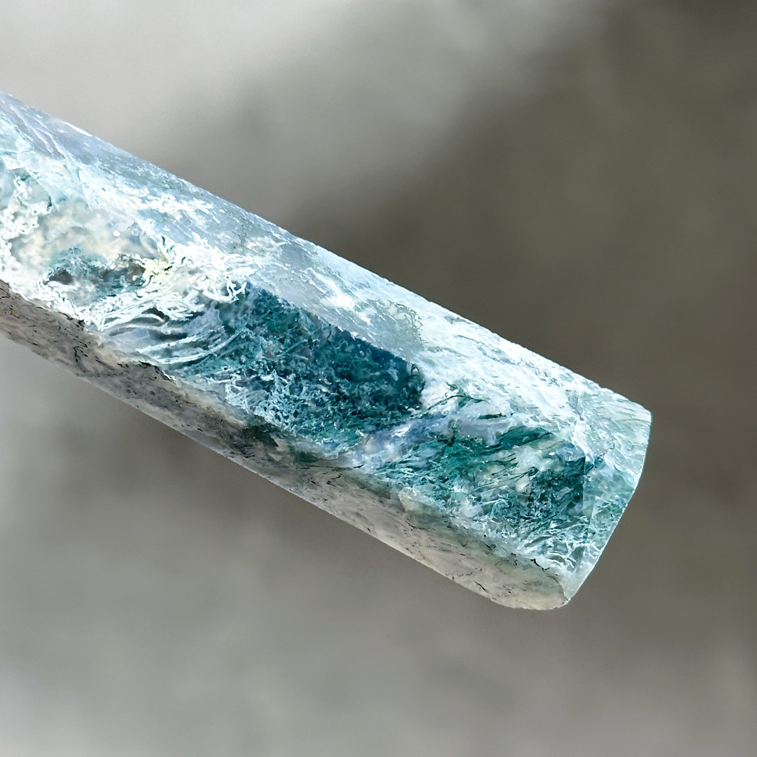 モスアゲート　天然石　タワーポイント　結晶　キラキラ✴️原石 モスアゲート タワー02◇ Moss Agate ◇天然石・鉱物・パワーストーン