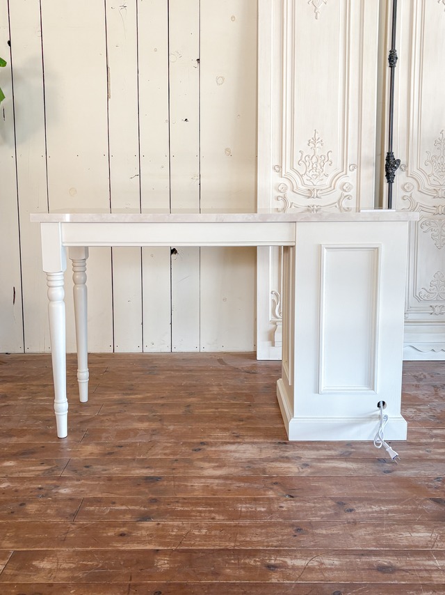 引出し付きネイルテーブル大理石1200　（ネイルデスク・オーダーメイド家具）　W1200×H820　かわいいドレッサー