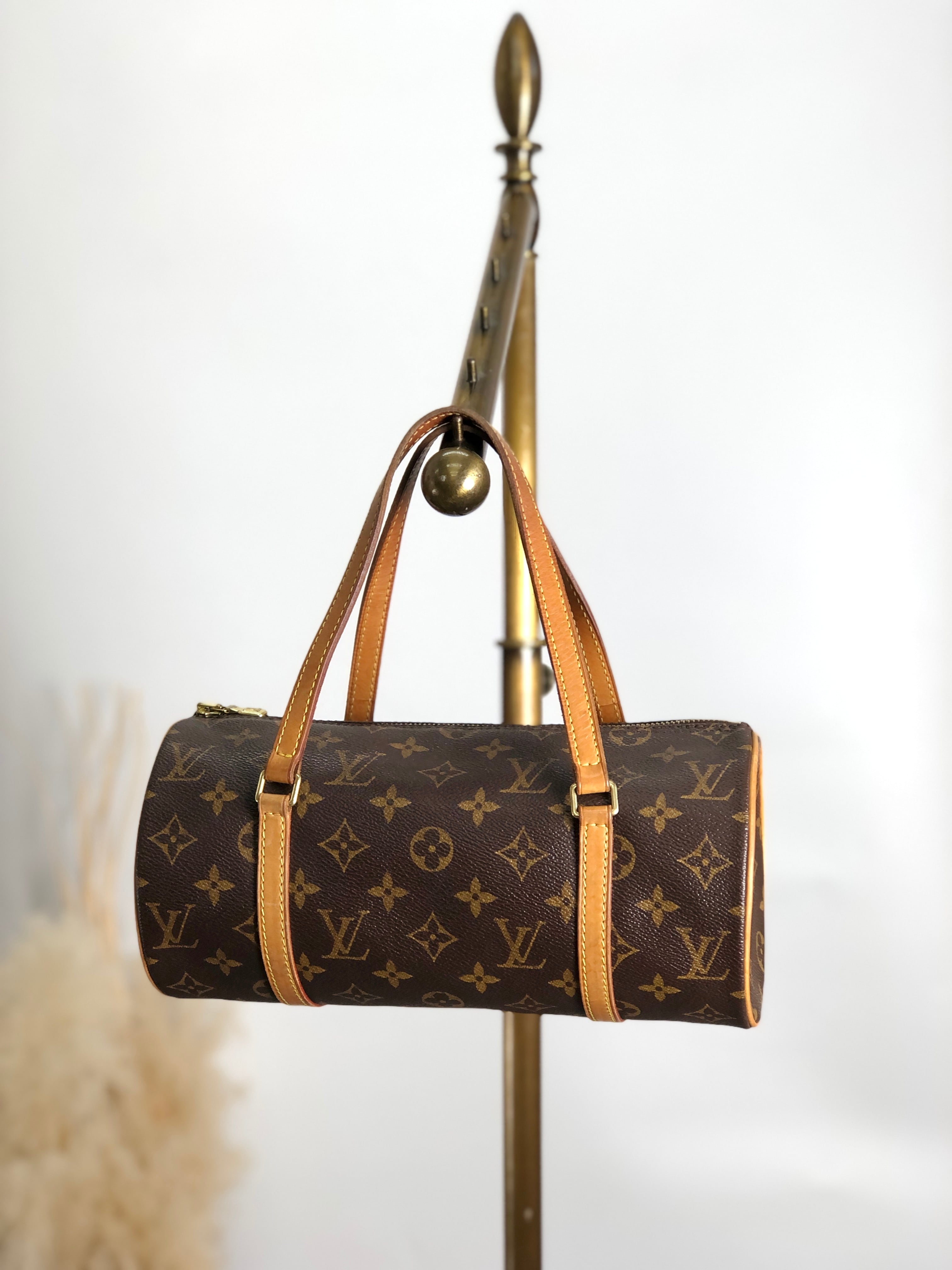 ルイ・ヴィトン 赤かっ LOUIS VUITTON パピヨン26 モノグラム