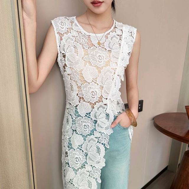 Sleeveless lace irregular top A1712