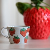 村田菜穂美作　ミニマグ　「いちご」［2104130000300］