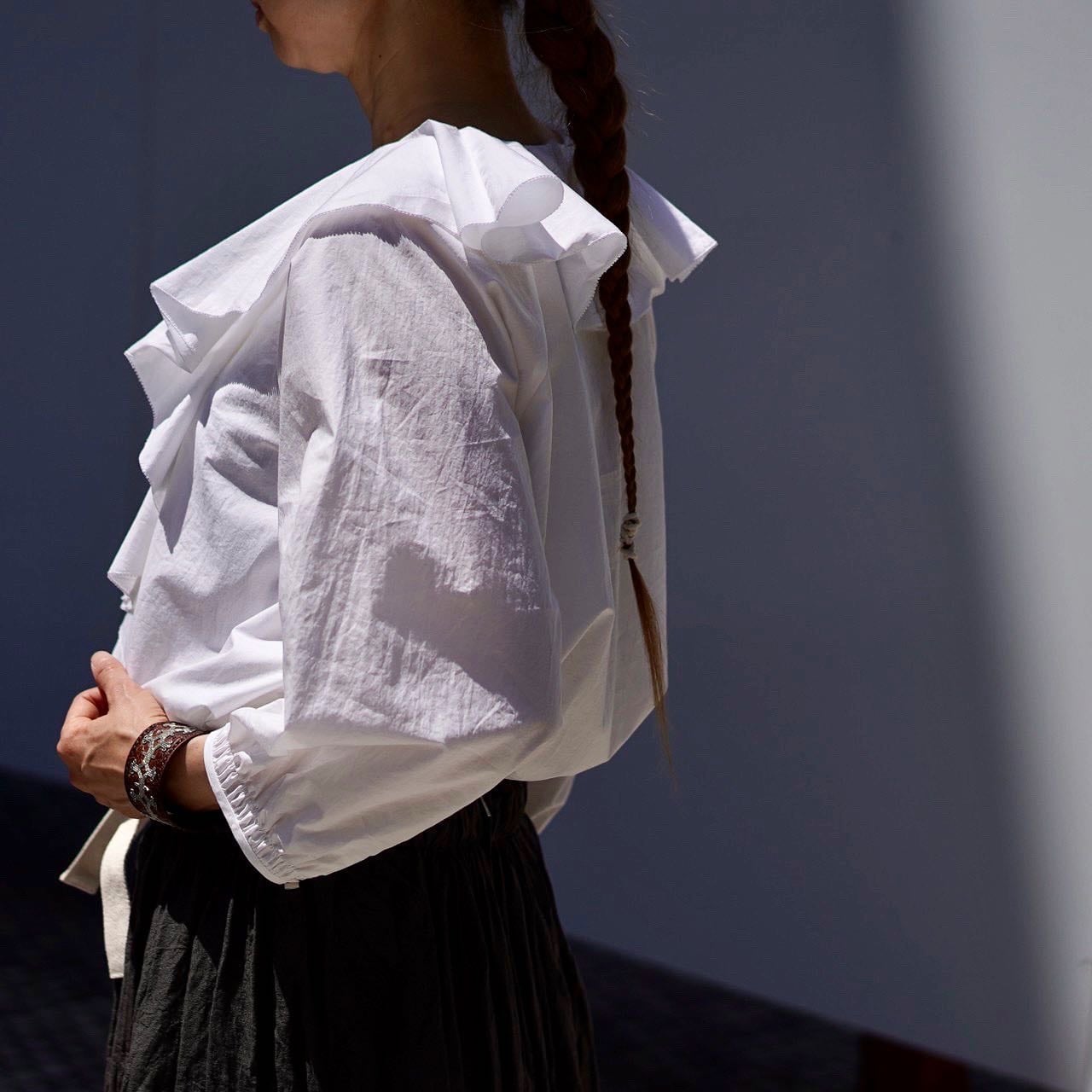 専用品です　ナイジェルケーボン　ラッフルブラウス Nigel Cabourn(ナイジェルケーボン )ラッフルカラーブラウス WHITE | Debby