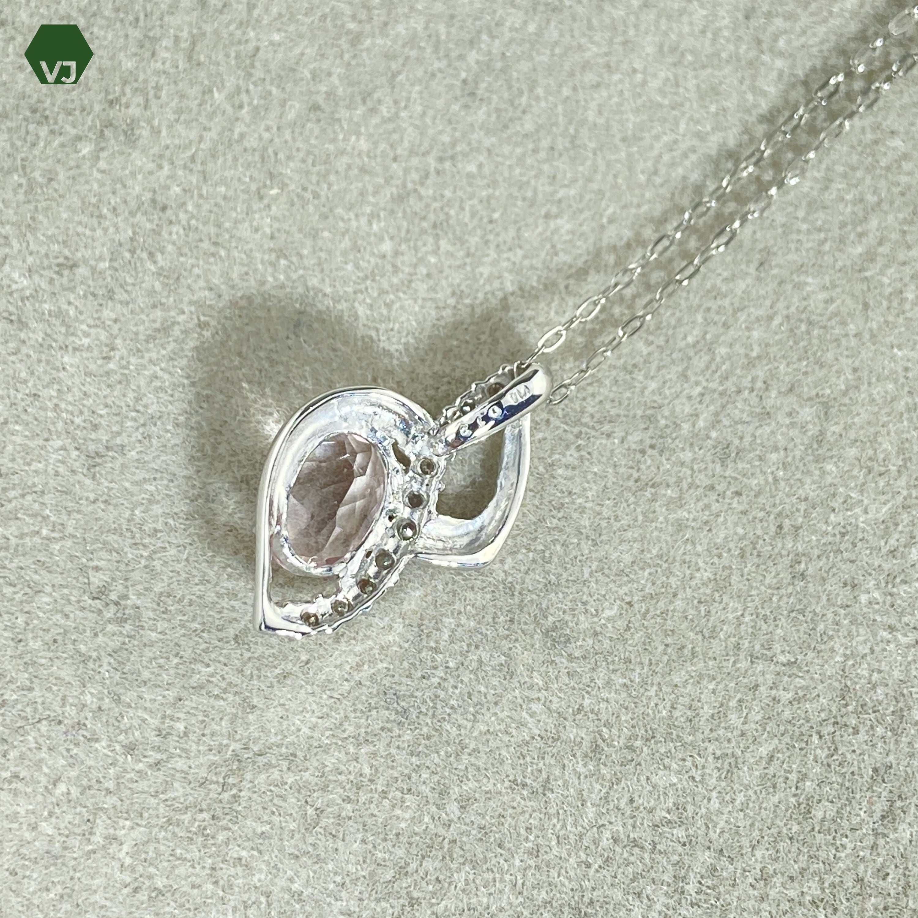 22-12】モルガナイト ダイヤモンド ネックレス D0.13ct