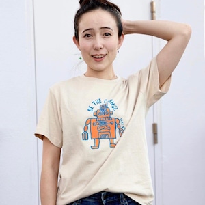 BE THE CHANGE Tシャツ！