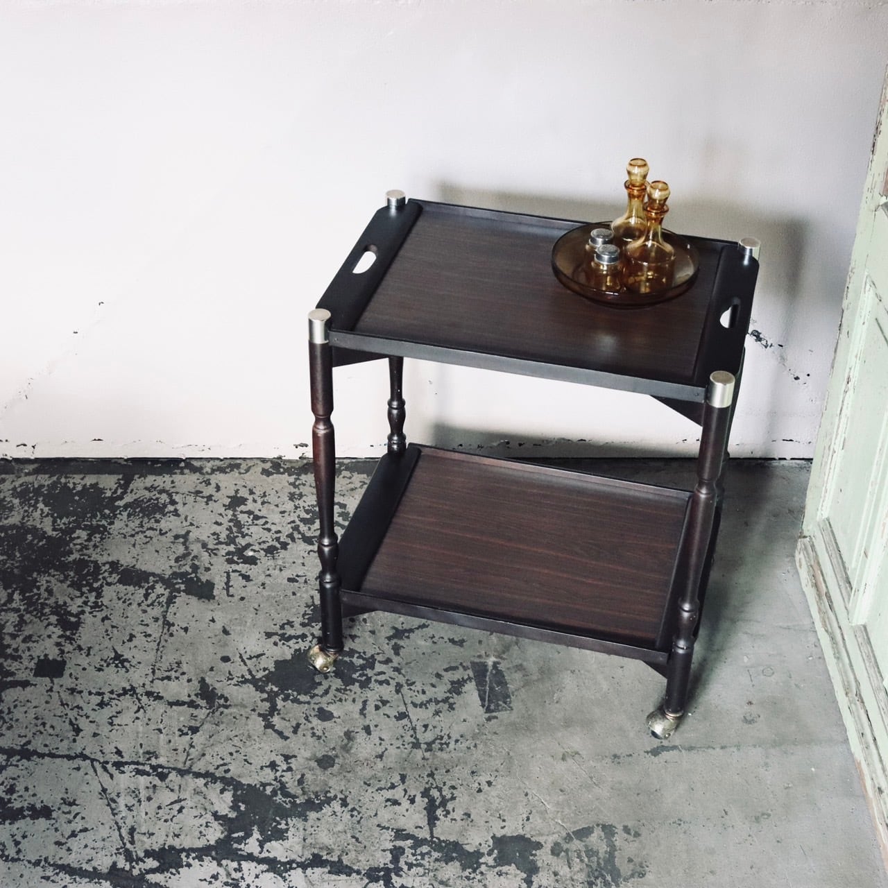 Vintage kitchen wagon レトロなキッチンワゴン