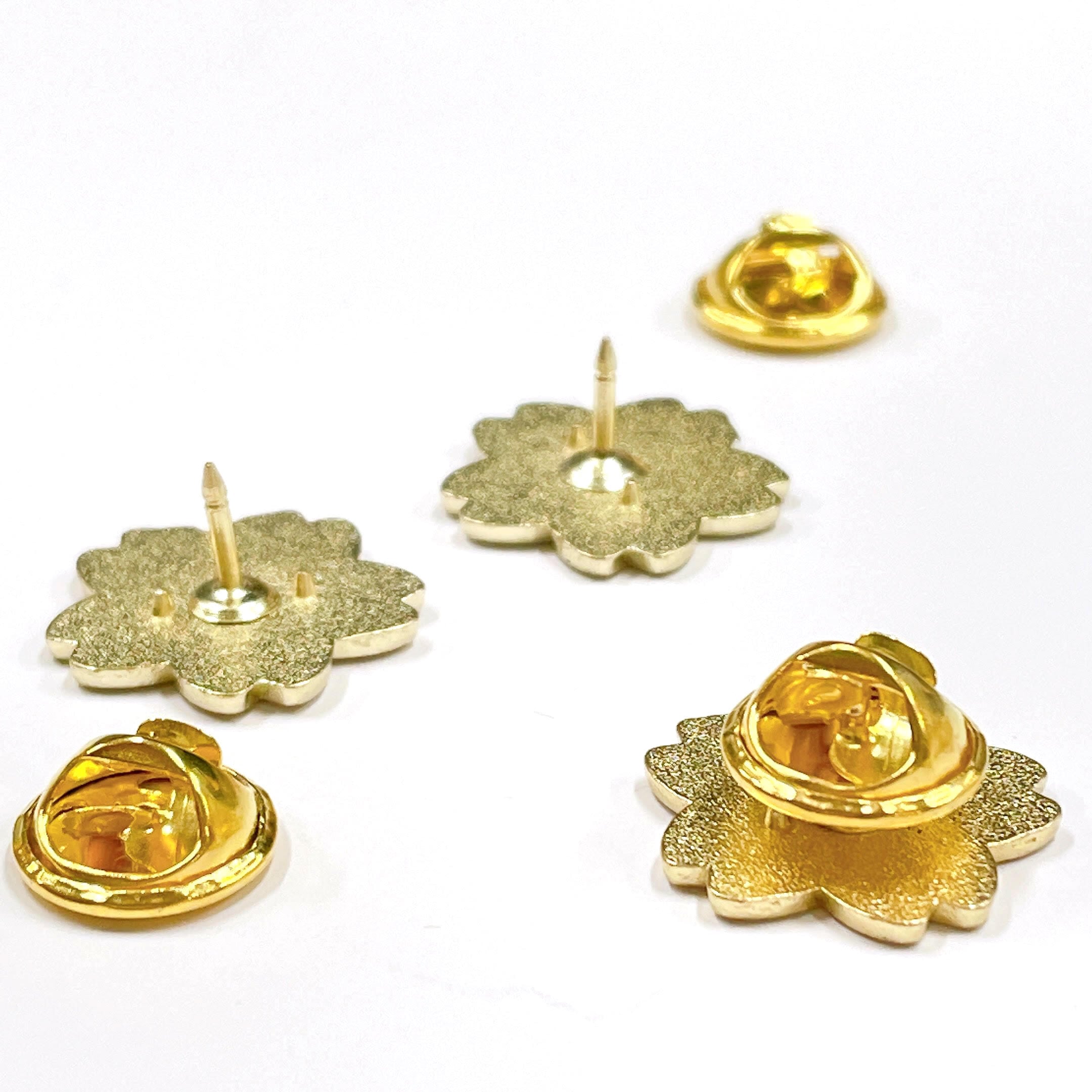 桜 ピンバッジ 】サクラ さくら ピンク ホワイト 春 お祝い 卒業 入学