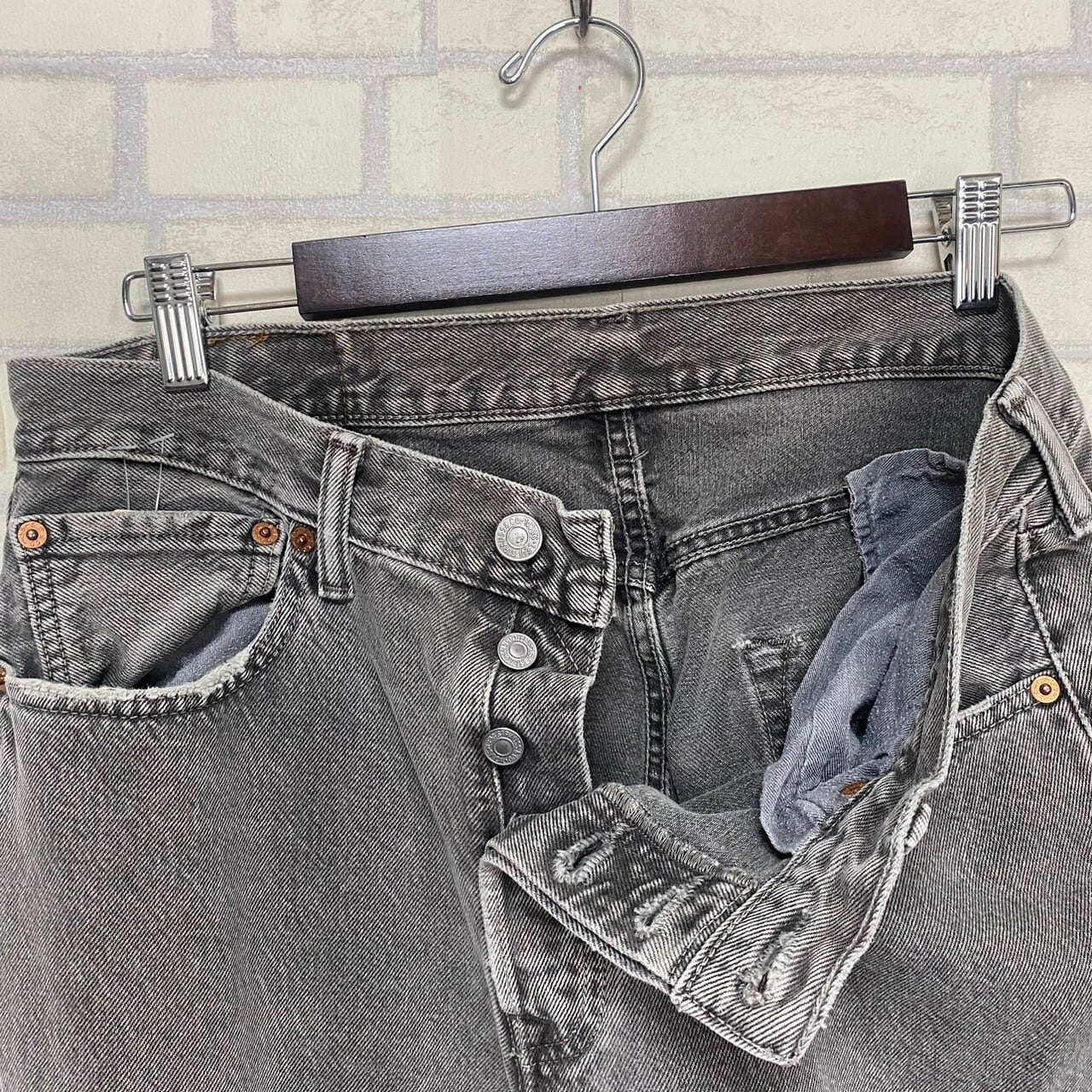 W32×L32】Levi