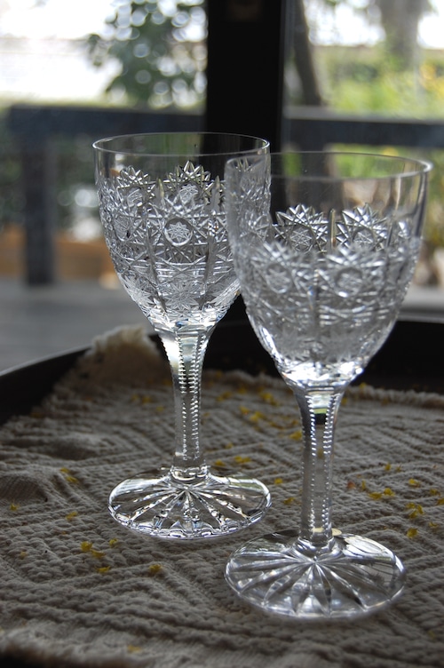 ボヘミアングラス【2個セット】ワイングラス（チェコ産）ハンドカットクリスタルガラス