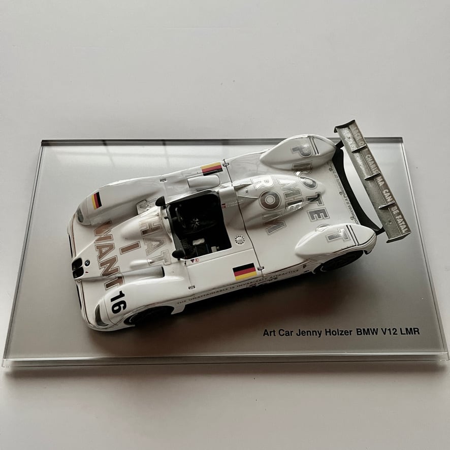 1/18 SCALE BMW Museum Edition BMW  V12 LMR ー Jenny Holzer