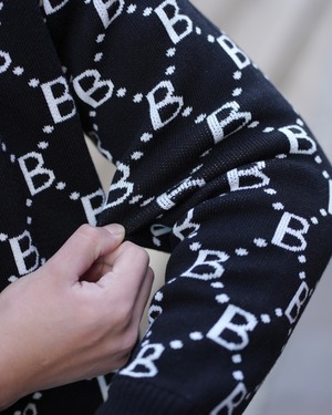 BELINDA MONOGRAM ZIP JACKET【BB25024】