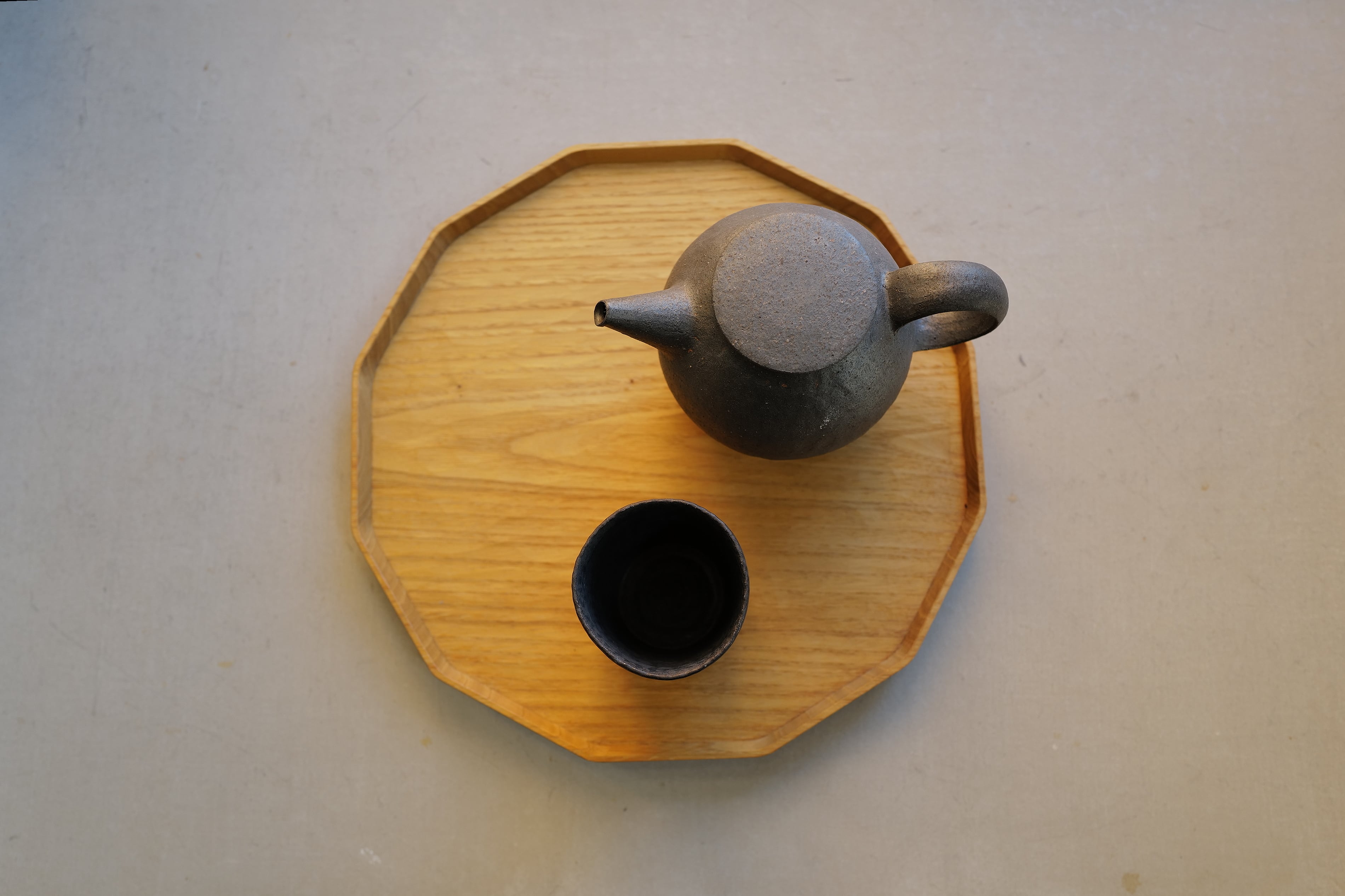 加藤良行 16.輪花丸盆 尺 | 陶屋なづな