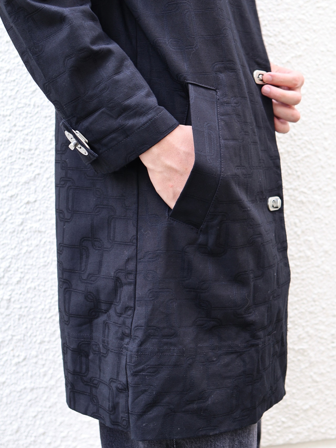 allover design half coat