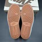 ×TRAVIS SCOTT WMNS AIR JORDAN 1 LOW OG SP CANARY DZ4137-700