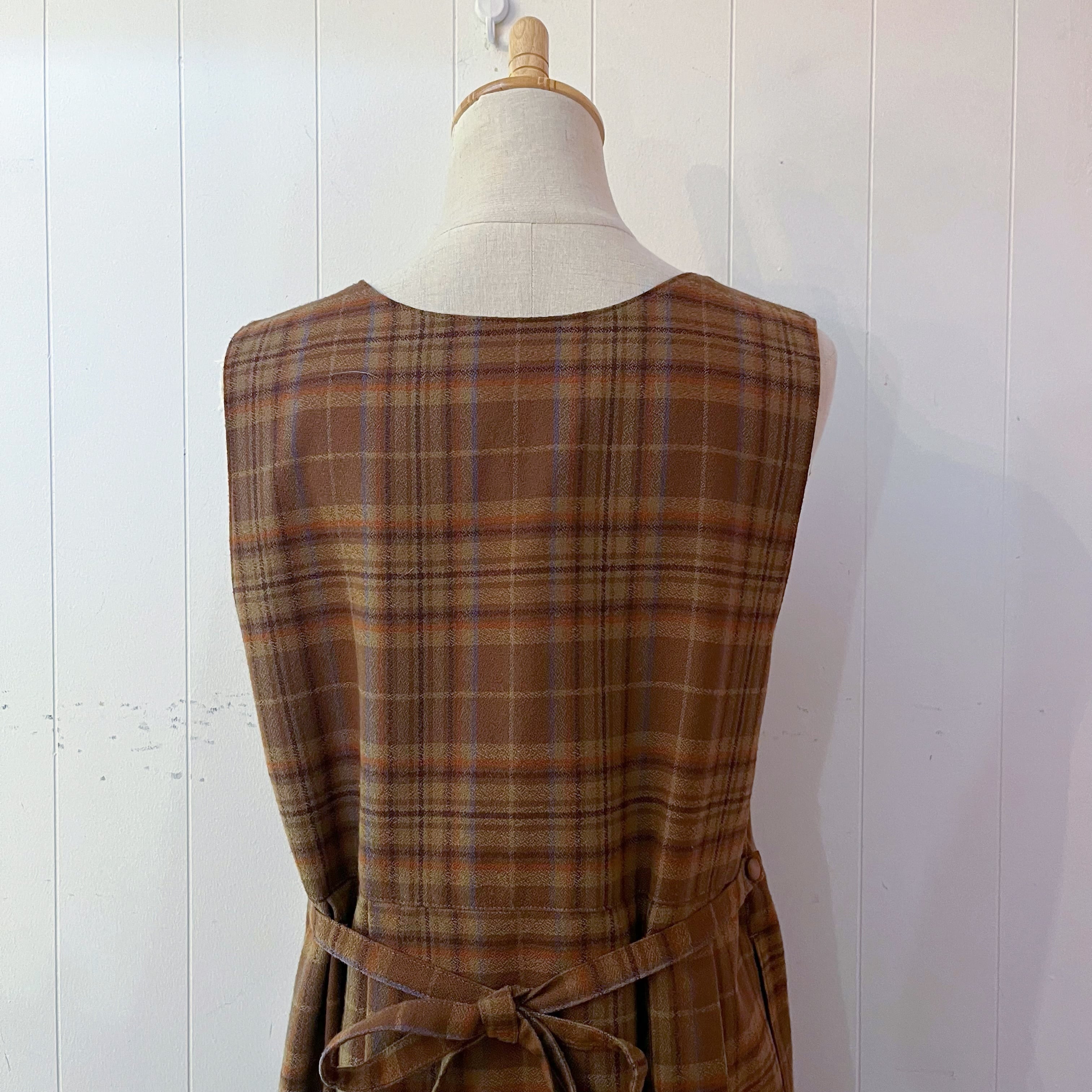 brown check jumper skirt