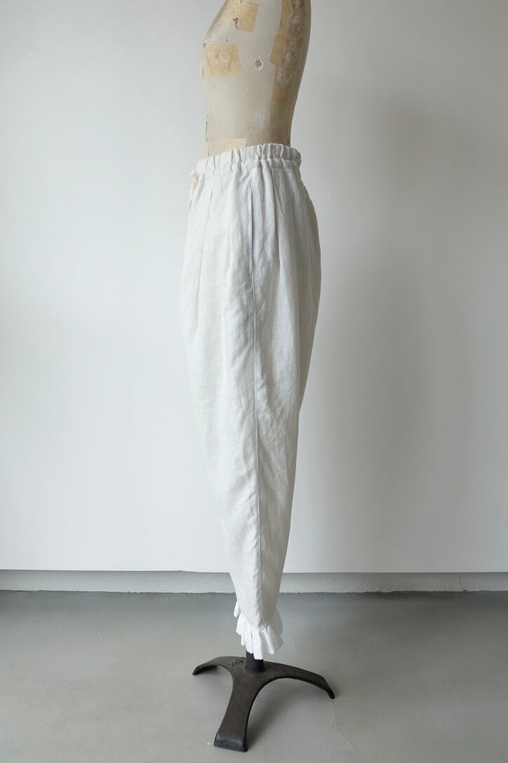 裾フリルリネンイージーパンツ（オフホワイト, ブラック）｜Easy frill