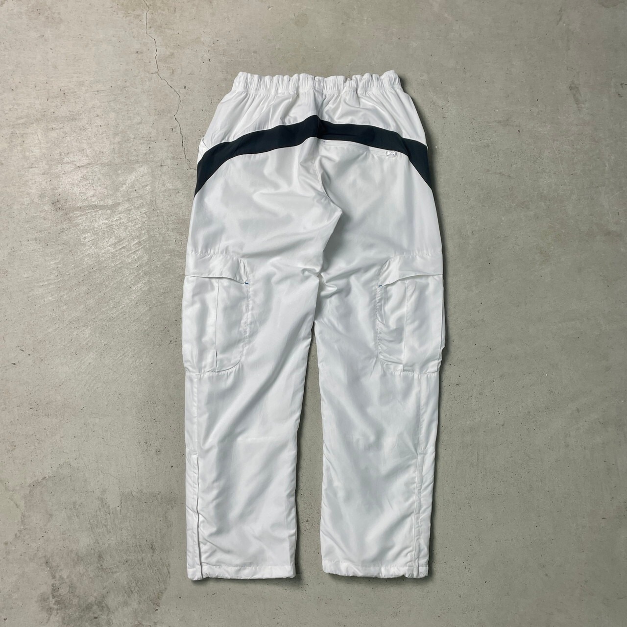 NIKE ナイキ ナイロンパンツ ウォームアップパンツ サイドポケット 