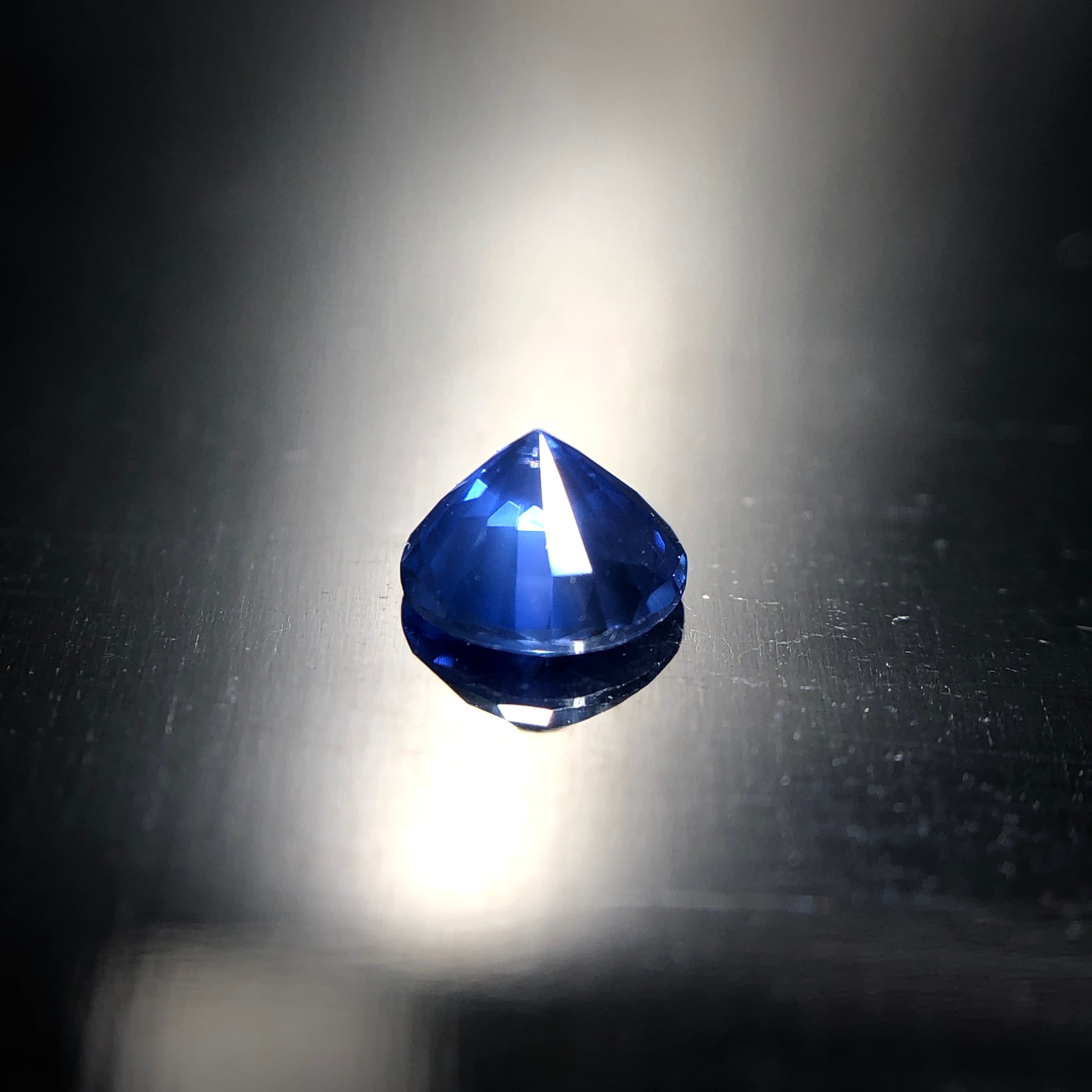 シルキー天然サファイア 1.753ct 天然ブルーサファイア 0.753ct
