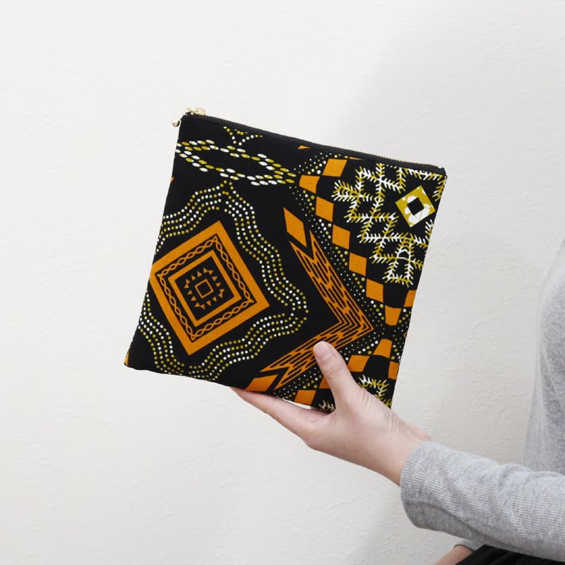 ポーチ | カンガ屋 katikati（カティカティ）｜アフリカ布「カンガ」専門店